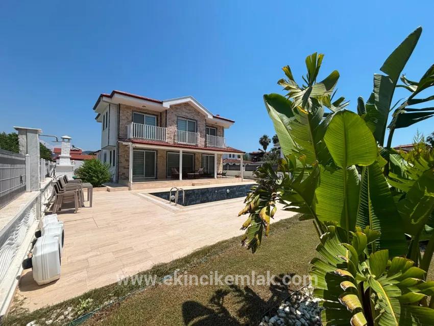 4+1-Zimmer Villa Zu verkaufen in Dalyan Bz. Ortaca - 500 m²