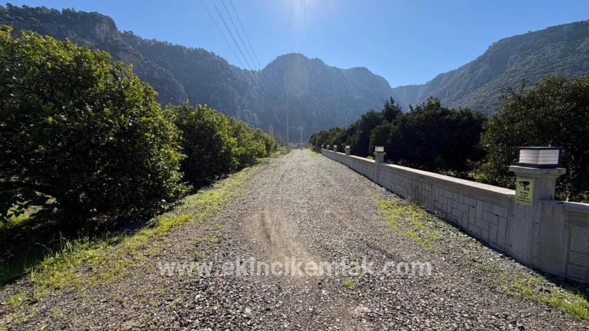 Land Zu verkaufen in Okçular Bz. Ortaca - Gehäuse-Zonierung - 2.218 m²