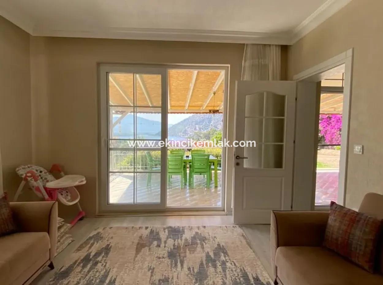 4 2 Villenhäuser Zum Verkauf Mit Meerblick In Çandır