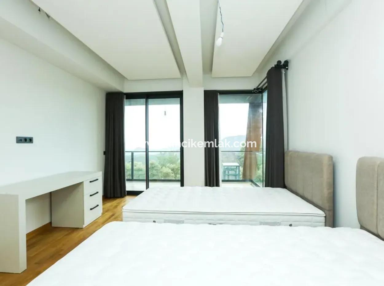 Steinvilla Zum Verkauf Mit Meerblick In Sarigerme