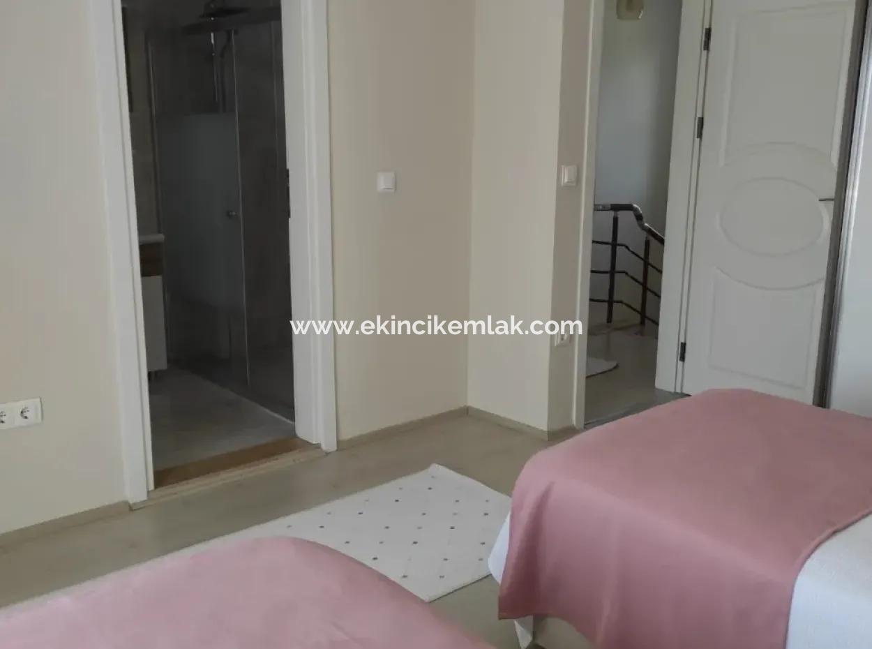 Dalyan Gülpinar'köşebaşi 545M2 Grundstück Zum Verkauf 4 1 Villa