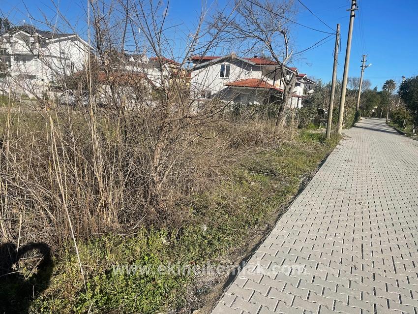 Land For sale in Dalyan Nbh. Ortaca - Housing Zoned - 1.000 m²