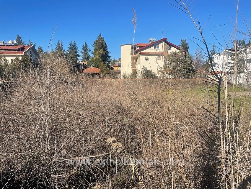 Land For sale in Dalyan Nbh. Ortaca - Housing Zoned - 1.000 m²