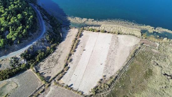 3210m2 2b Land For Sale In Çandır, Right On The Lakefront