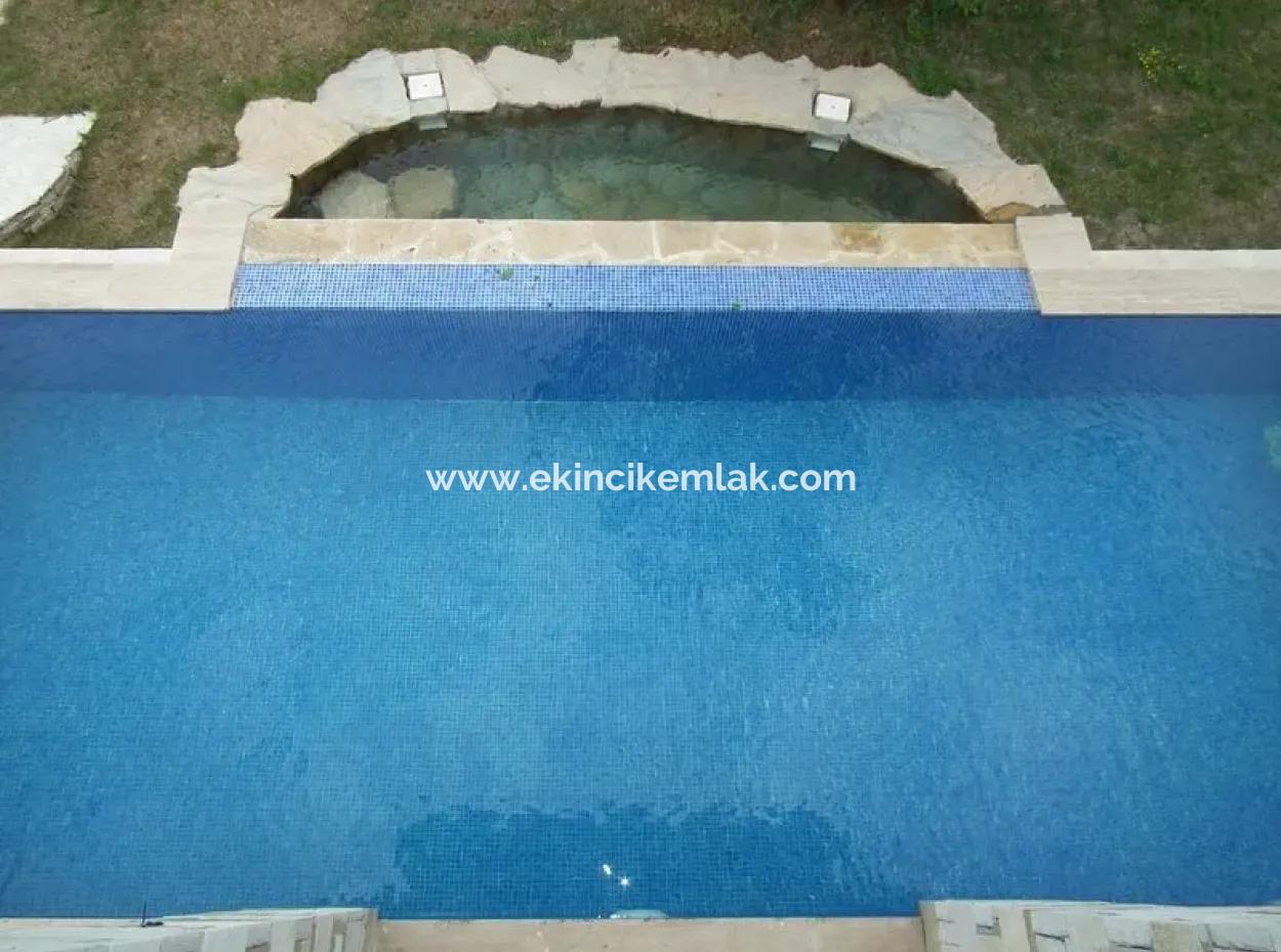 For Sale Luxury Villa In Plot Of 388M2 In 4 1 For Sale Bargain Villa For Sale Made