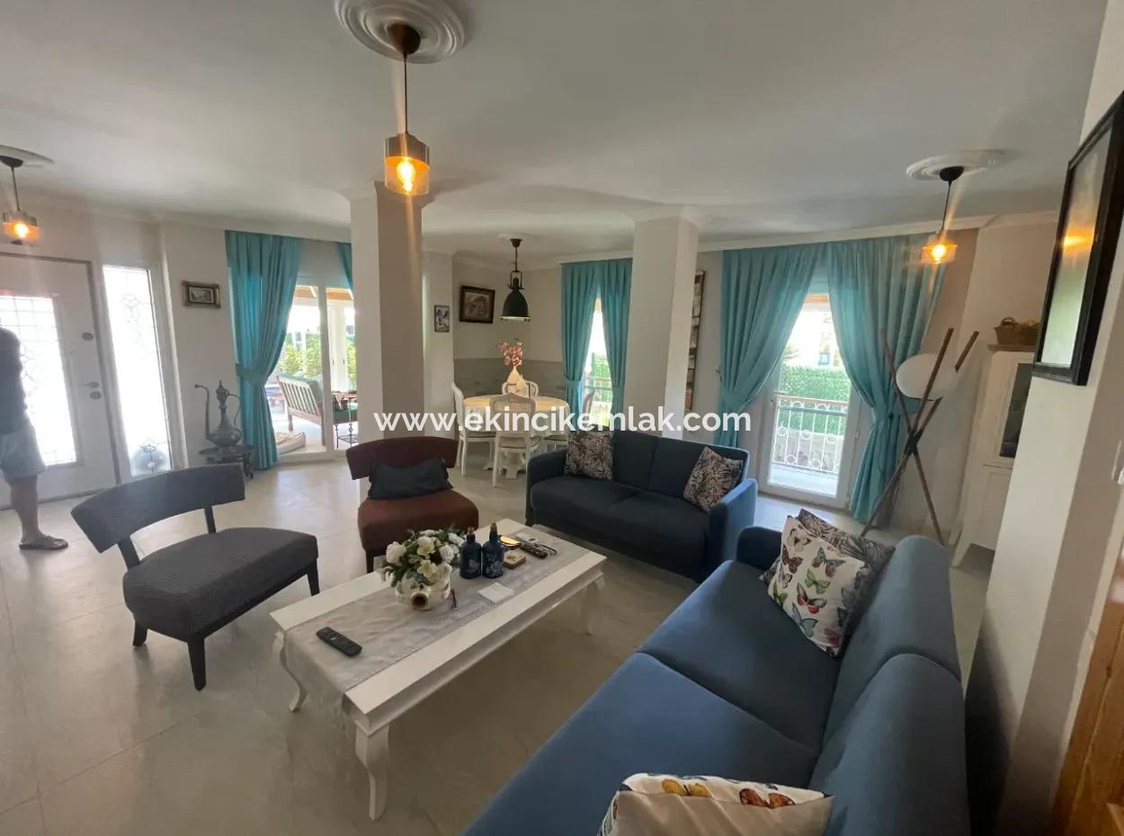 4 1 Villa For Sale In 720M2 Land In Dalyan Gülpınar