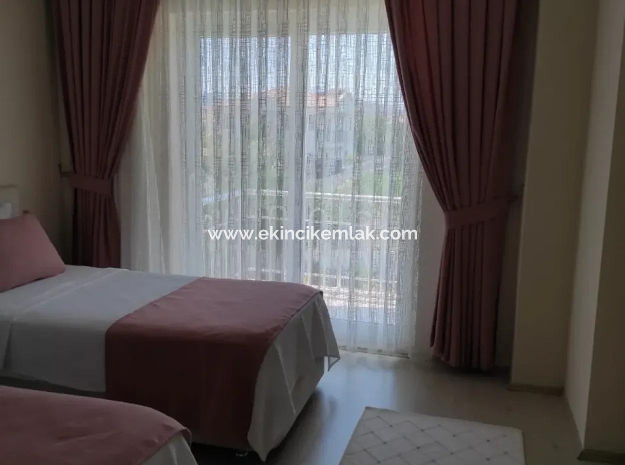 Dalyan Gülpinar'köşebaşi 545M2 Land For Sale 4 1 Villa