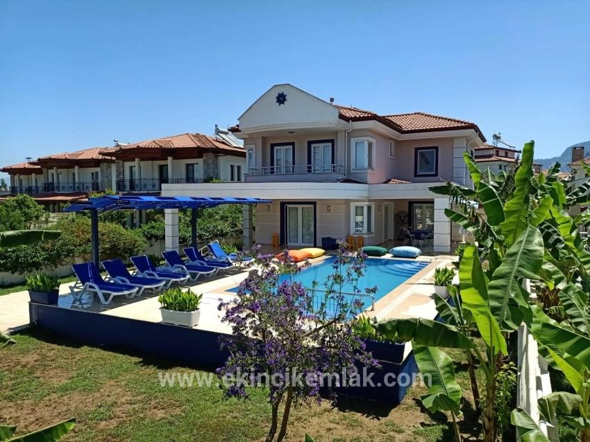 Для продажи Вилла 4+1 в Dalyan Ortaca - 573 m²