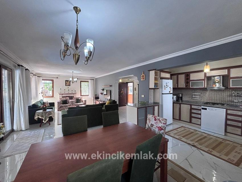 Продажа Виллы 5+1 На Участке 301м2 В Дальяне