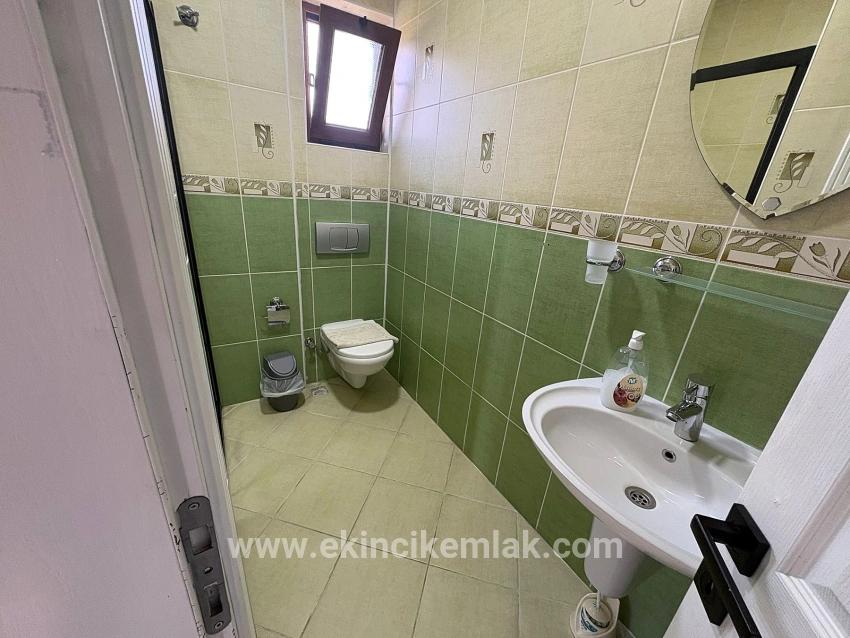 Ortaca Dalyan Mah. Satılık 3+1 Villa - 566 m²