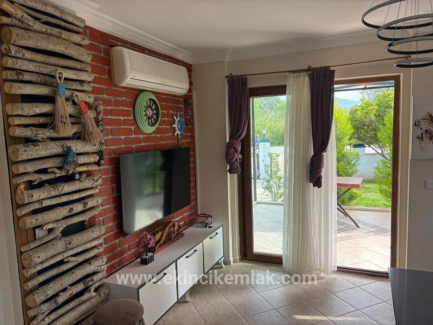 Ortaca Dalyan Mah. Satılık 3+1 Villa - 566 m²
