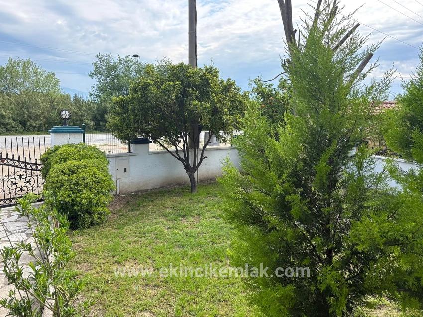 Ortaca Dalyan Mah. Satılık 3+1 Villa - 566 m²