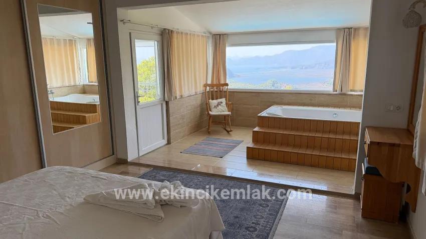 Ortaca Gökbel Mah. Satılık 4+1 Villa - 992 m²
