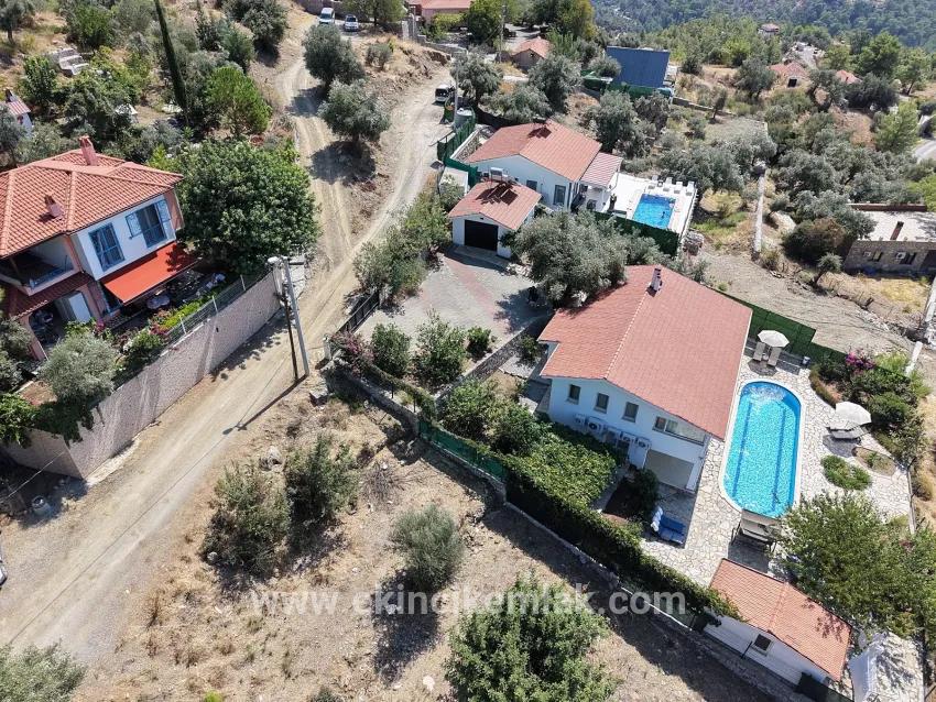 Ortaca Gökbel Mah. Satılık 4+1 Villa - 992 m²