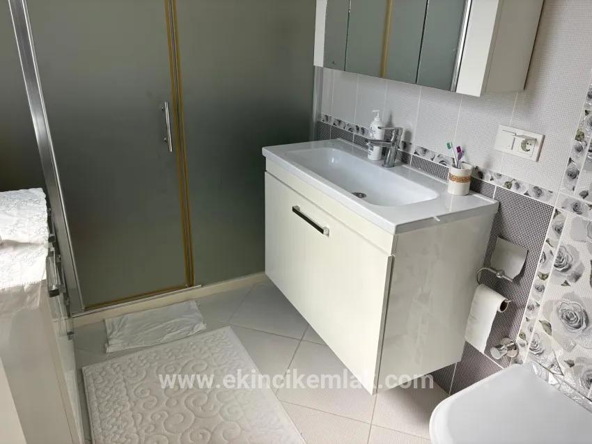 Ortaca Dalyan Mah. Satılık 4+1 Villa - 520 m²