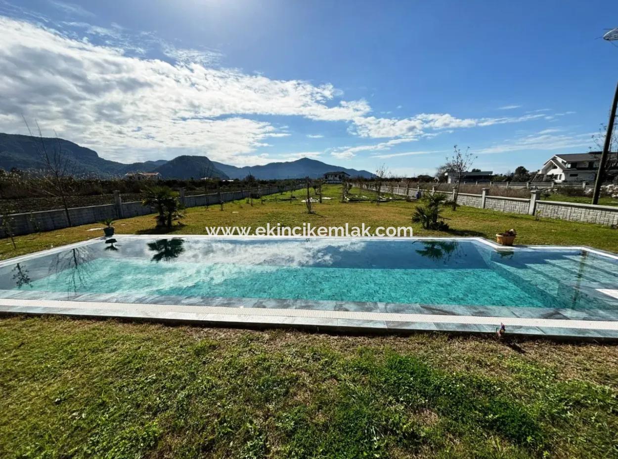 Dalyan Maraşda 5000M2 Arsa İçinde 3+1 Satılık Villa