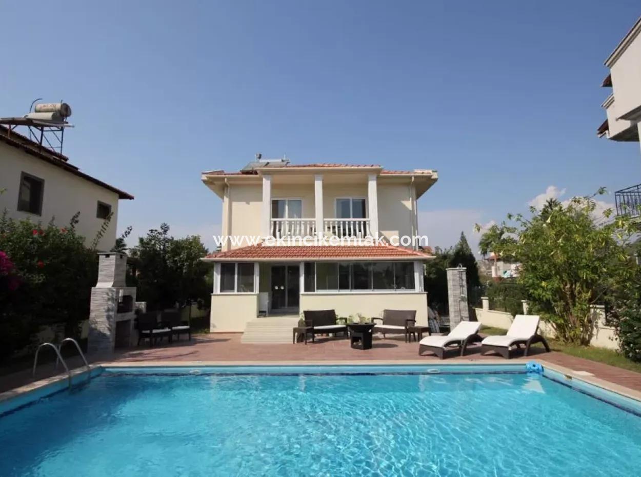 Dalyan Satılık Villa Gülpınar 540M2 Arsa İçerisnide Satılık 5+1 Villa