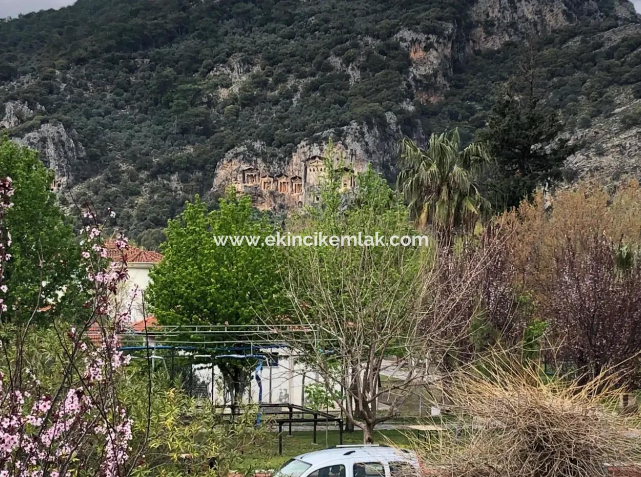 Dalyan Maraş'ta 1532M2 Satılık Villa