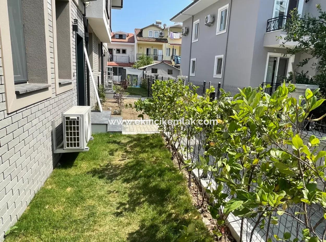 Dalyan  Merkezde 4+1 Satılık Villa