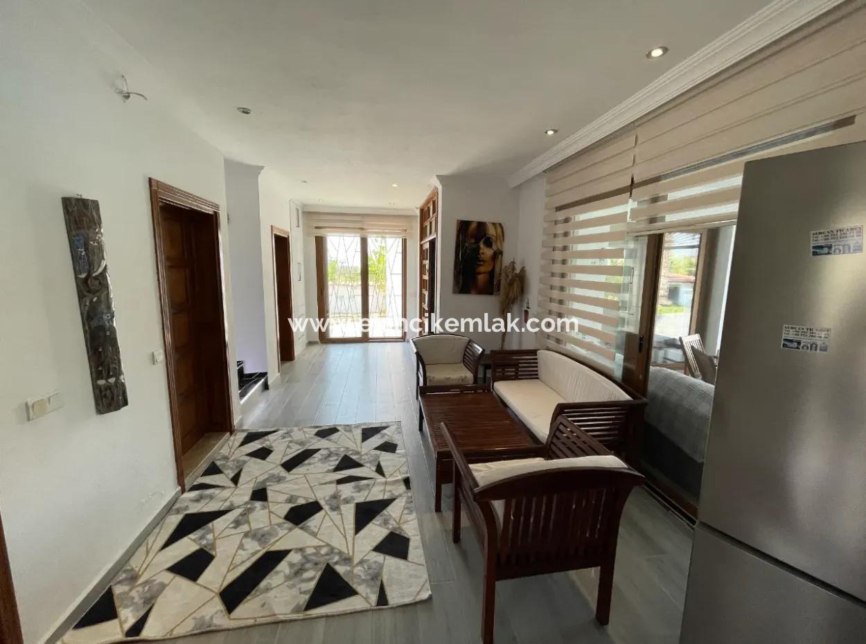 Dalyan 7000M2 Arsa İçinde 4+1 Satılık Lüks Villa