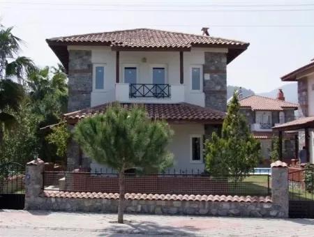 Dalyan'da Site İçerisinde 3+1 Satılık Villa